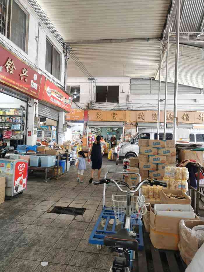 广州南泰日用品批发市场缘何走红？三大原因揭秘